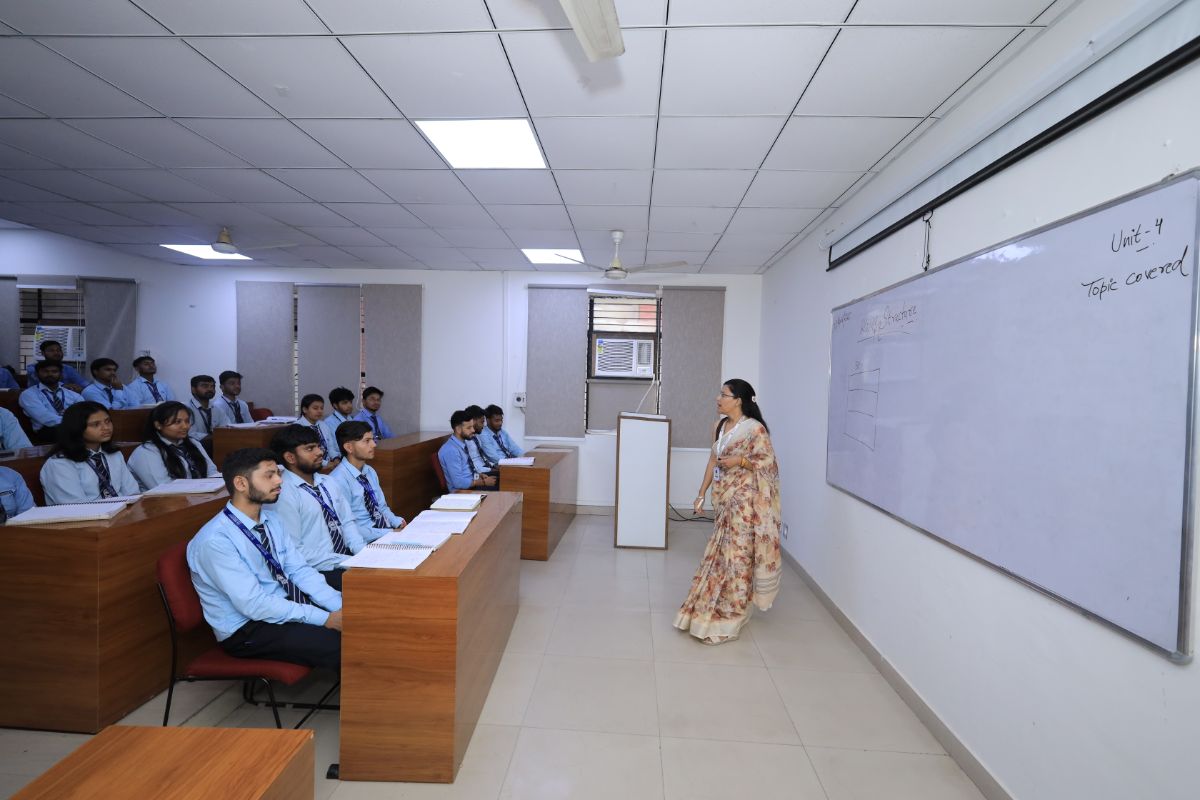 HIMT College of Pharmacy Lecture Hall
